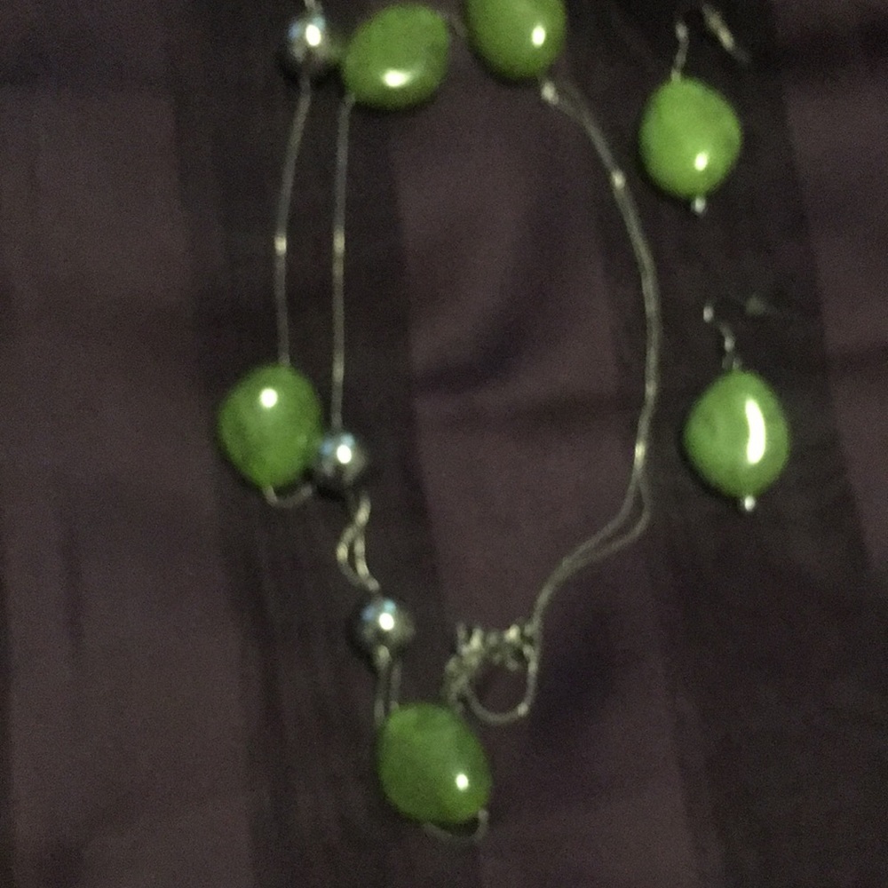 Jewelry - Picture 2 of 3